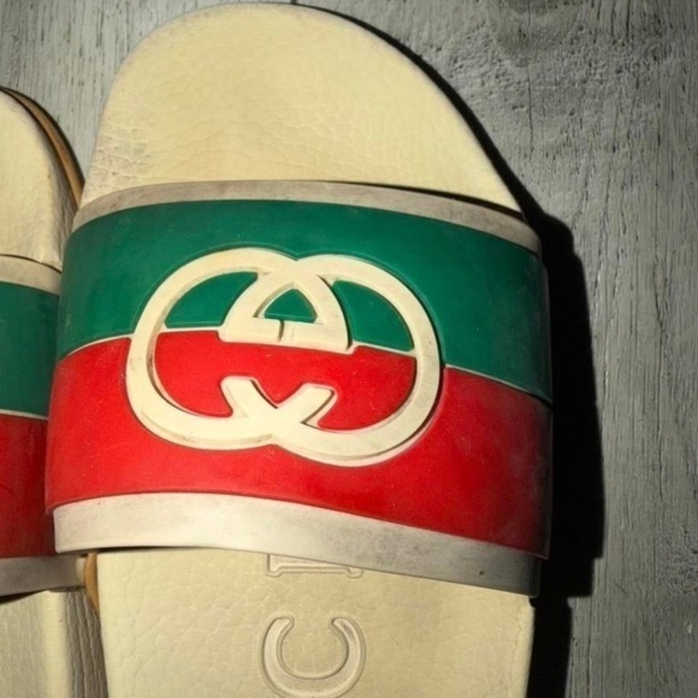 Gucci Interlocking G Slides women size 10 - Picture 2 of 7